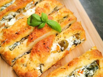 Gresk brød med spinat og fetaost