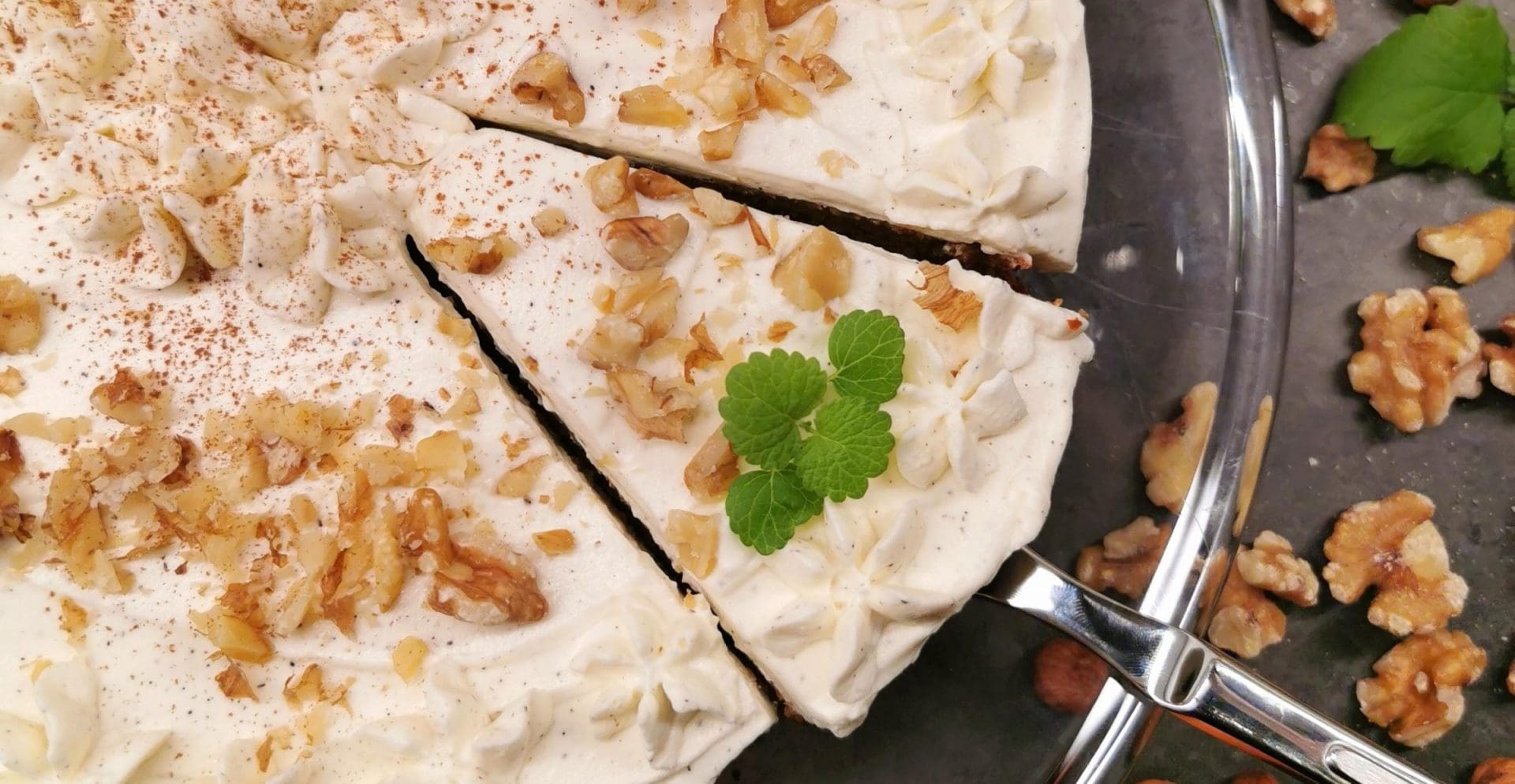 Lavkarbo gulrotkake
