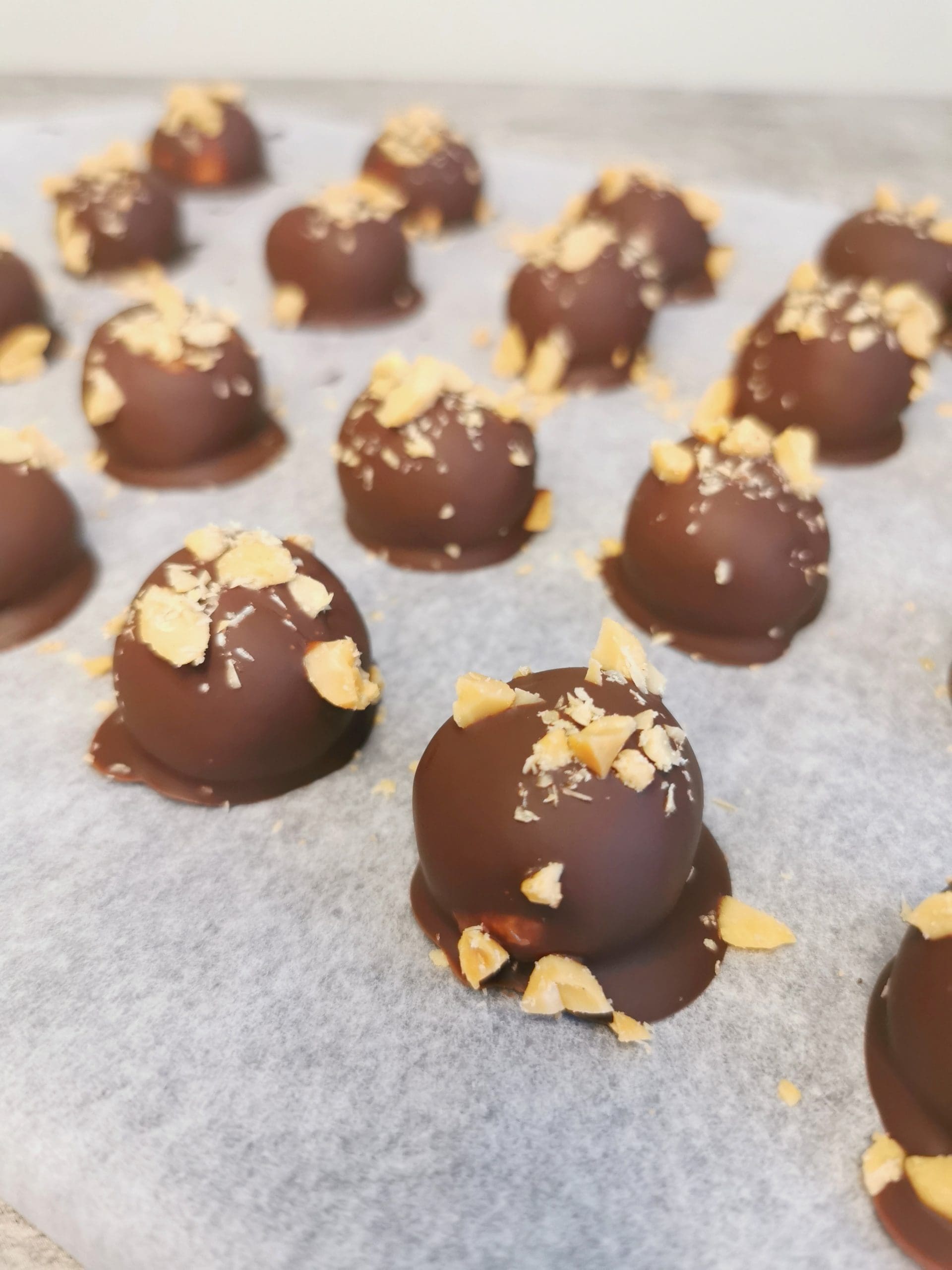 Lavkarbo gullkuler - peanøttkuler