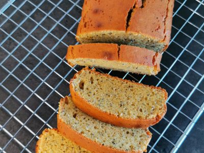 Lavkarbo peanøtt- og bananbrød