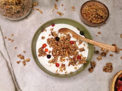 Lavkarbo karamell-granola