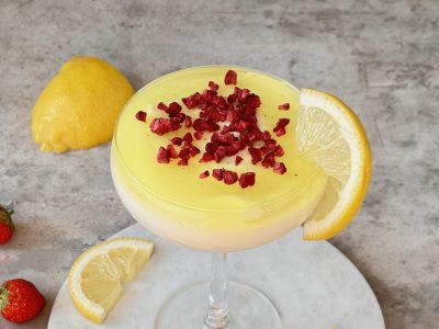 Lavkarbo sitronmousse med gelé. Foto, Marie Gundersen